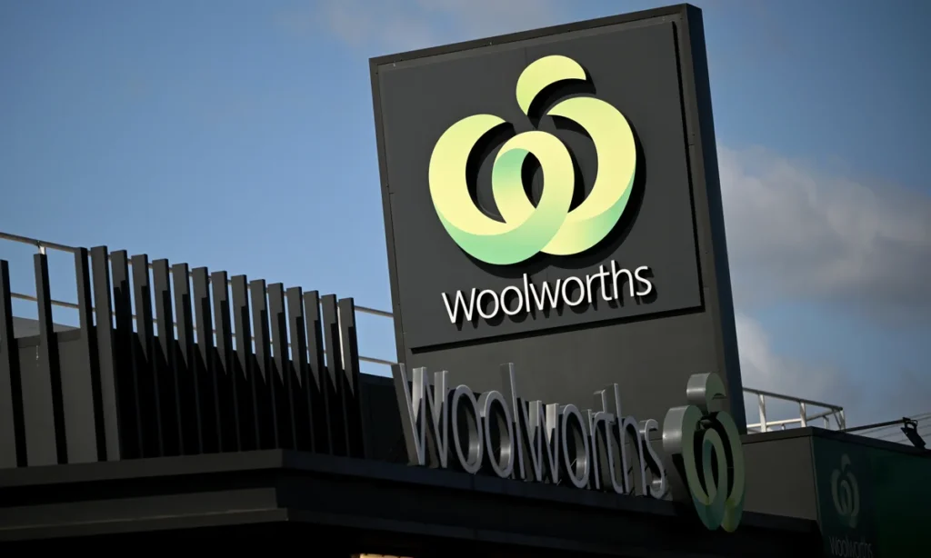 Woolworths signage